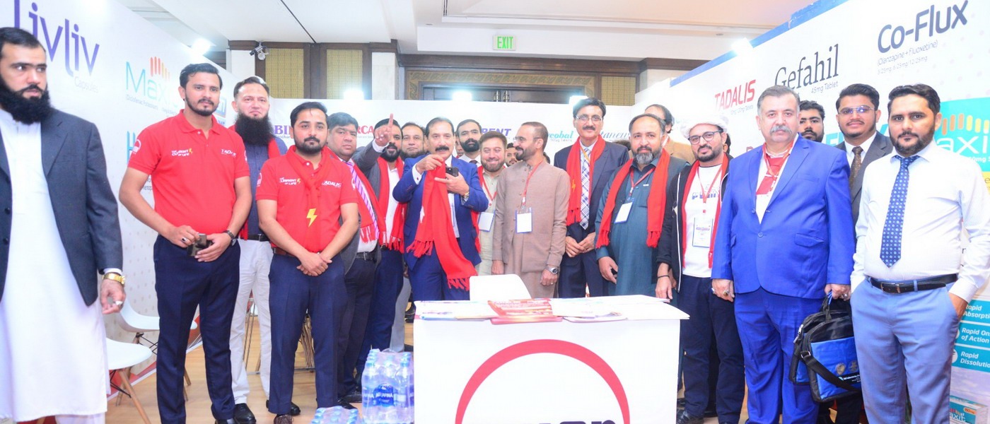 The Biggist FAMILYCON